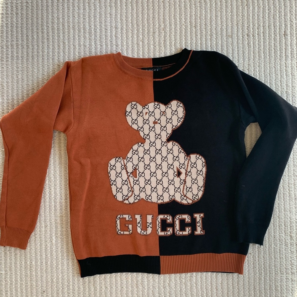 Preowned Gucci bear sweater